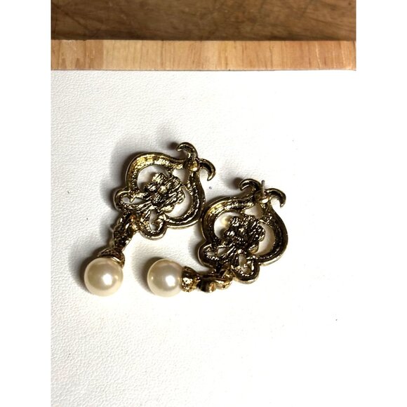 Gold Tone Crystal Pearl Dangle Earrings - Picture 2 of 7